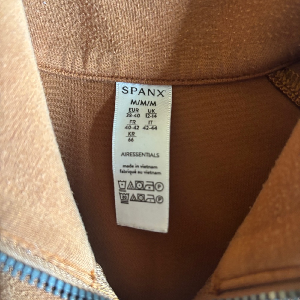 Spanx Airessentials half zip in butterscotch size… - image 5